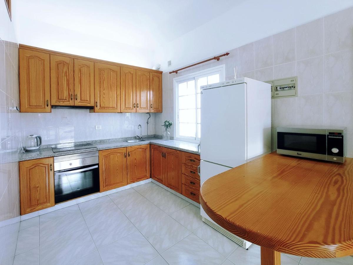 Appartamento Live Abades Playa Chica & Terrace Esterno foto
